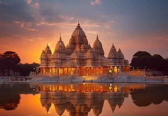 Ayodhya, Varanasi & Ujjain: A Soulful Spiritual Journey Every Indian Should Experience in 2026